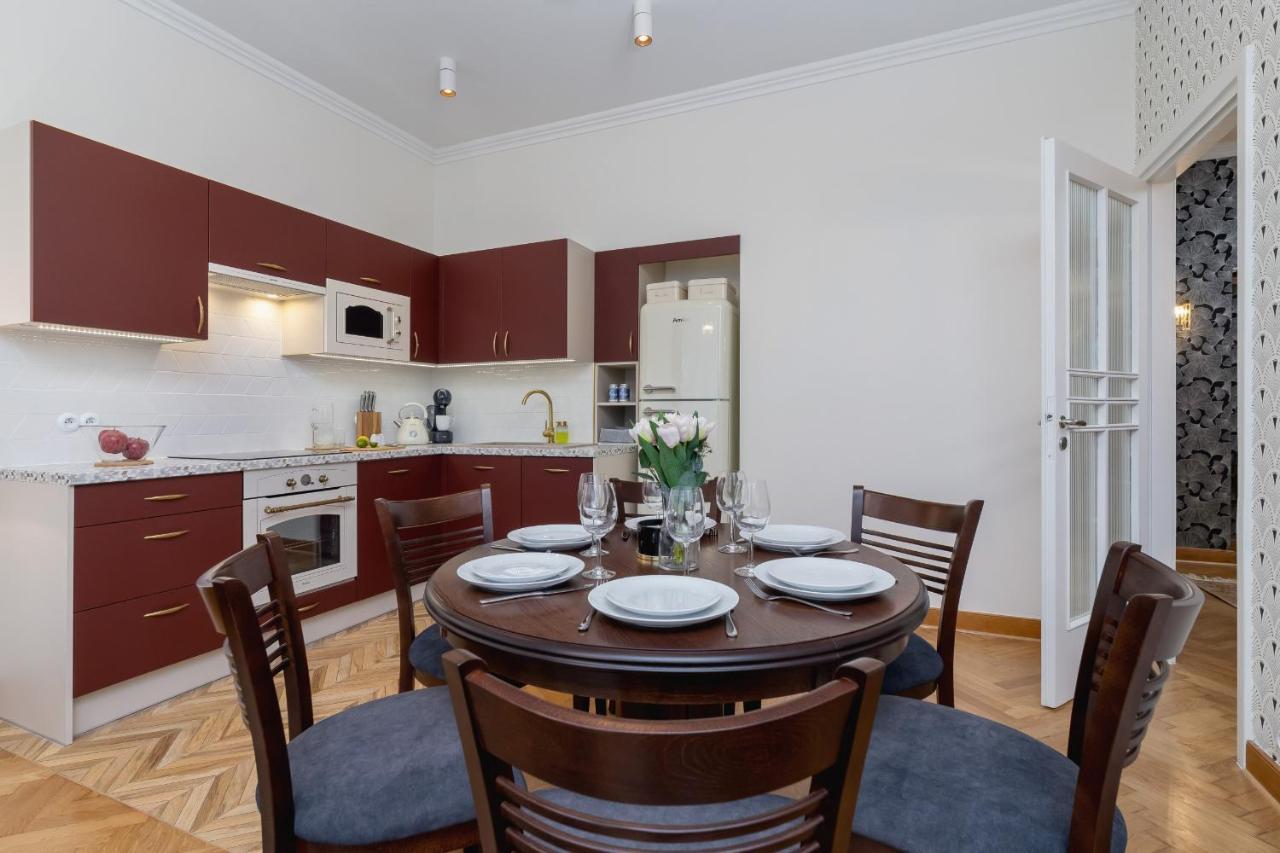 Appartement Luxurious & Unique Mickiewicza Cracow By Renters Prestige *