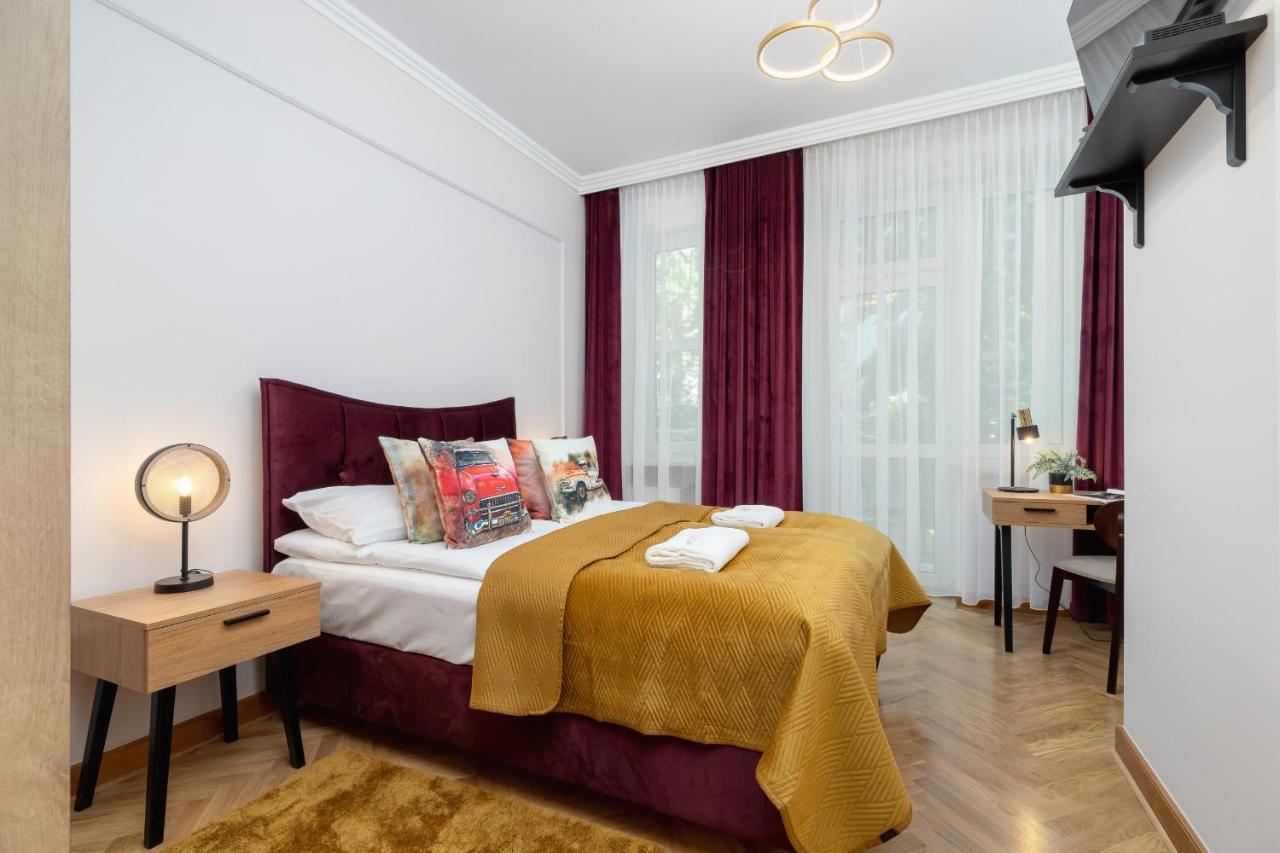 Luxurious & Unique Mickiewicza Cracow By Renters Prestige * Krakau